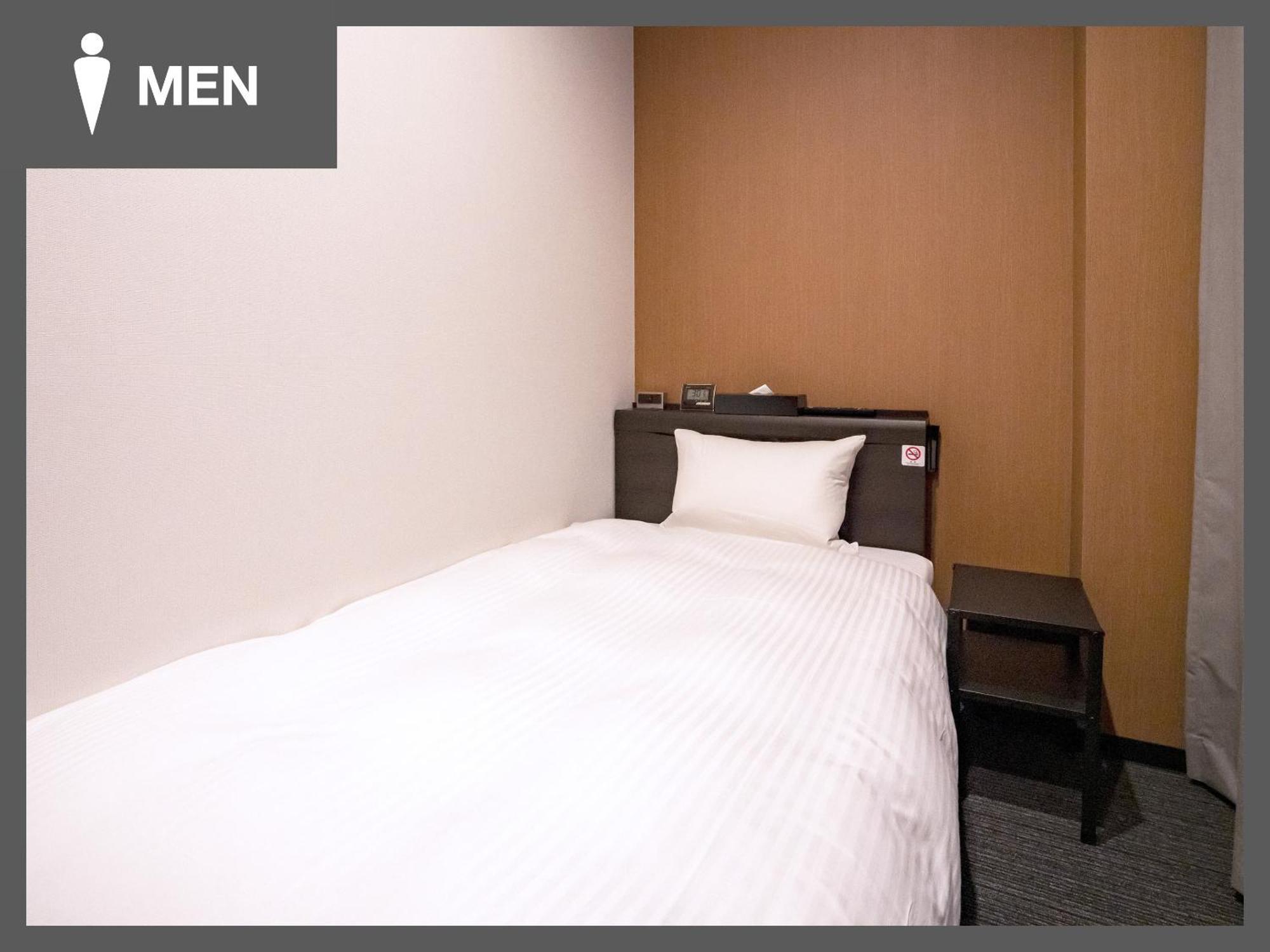 R9 Hostel Tochigi Ekimae - Male Only المظهر الخارجي الصورة